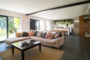 APARTMENT ON CONSTANTIA WINE ROUTE